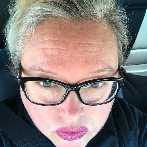 Meet your Posher, Kelley - Picture 7 of 7